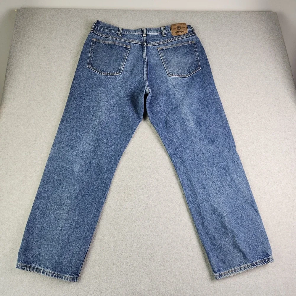 Wrangler Jeans Mens 36x30 Blue Denim 5-Pocket Workwear‎ Authentic Straight Leg